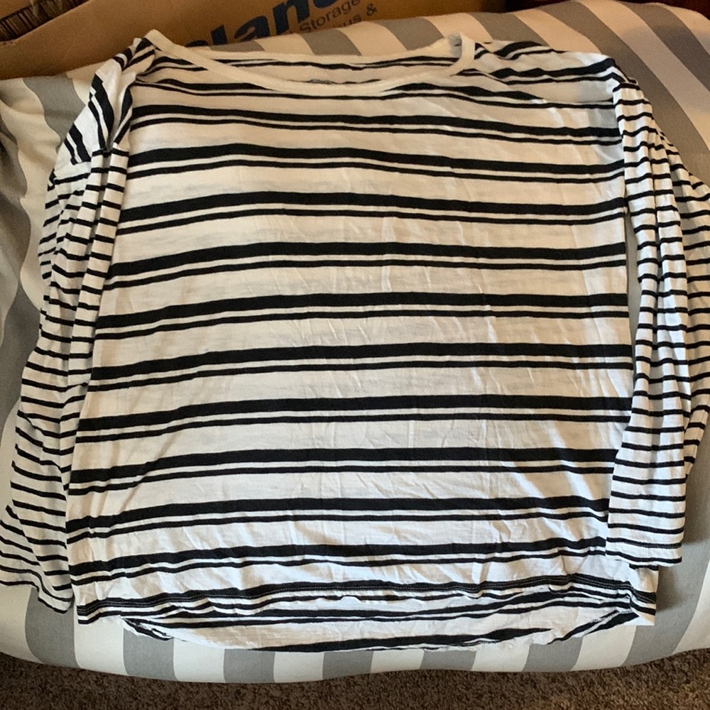 Merona black and white striped long sleeve top xxl